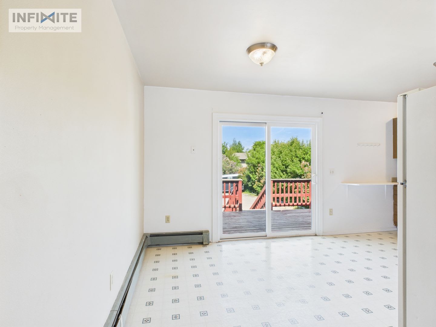 4 Bedroom Near Downtown! – photo 3