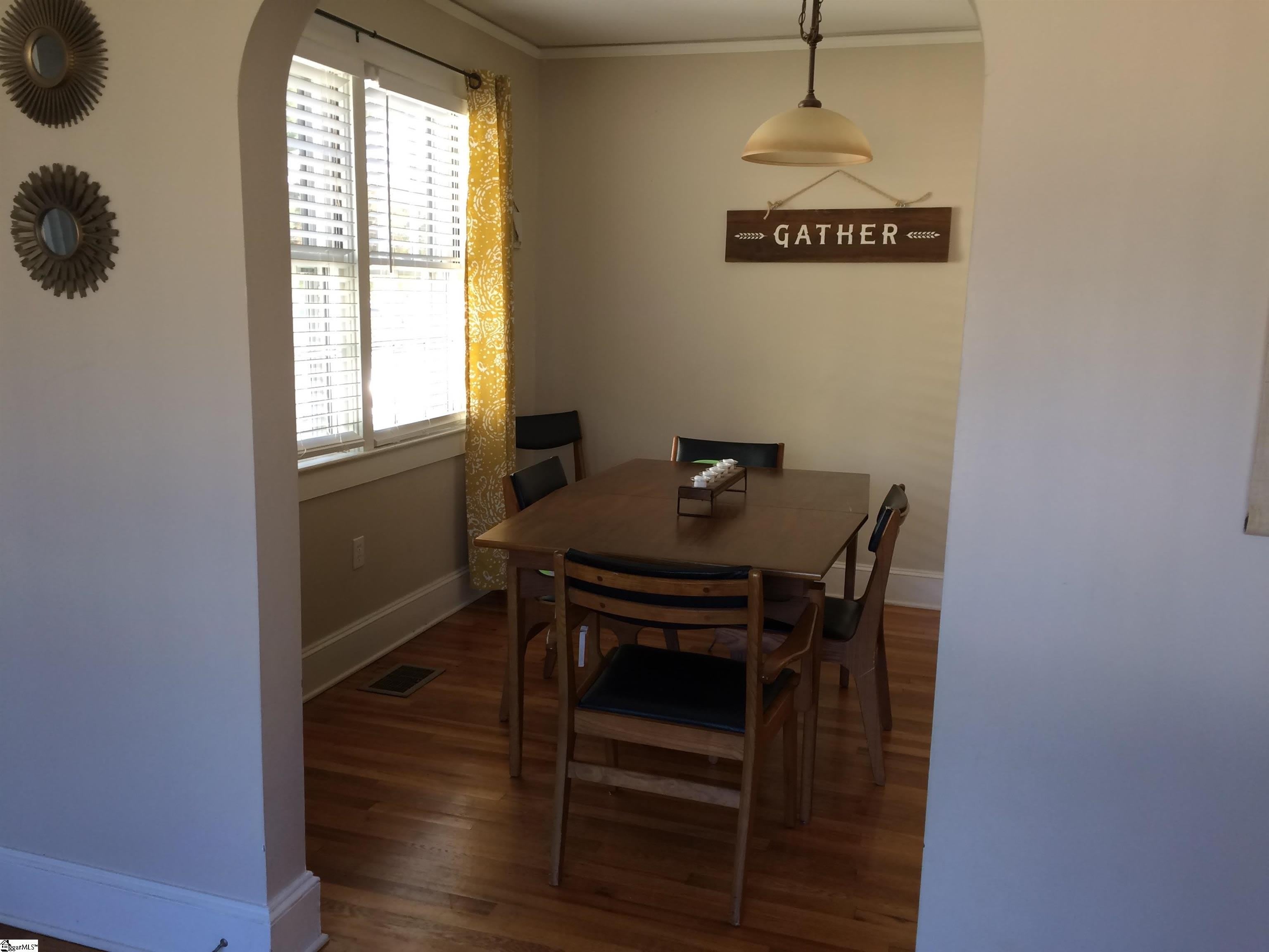 2016 E North Street – photo 4