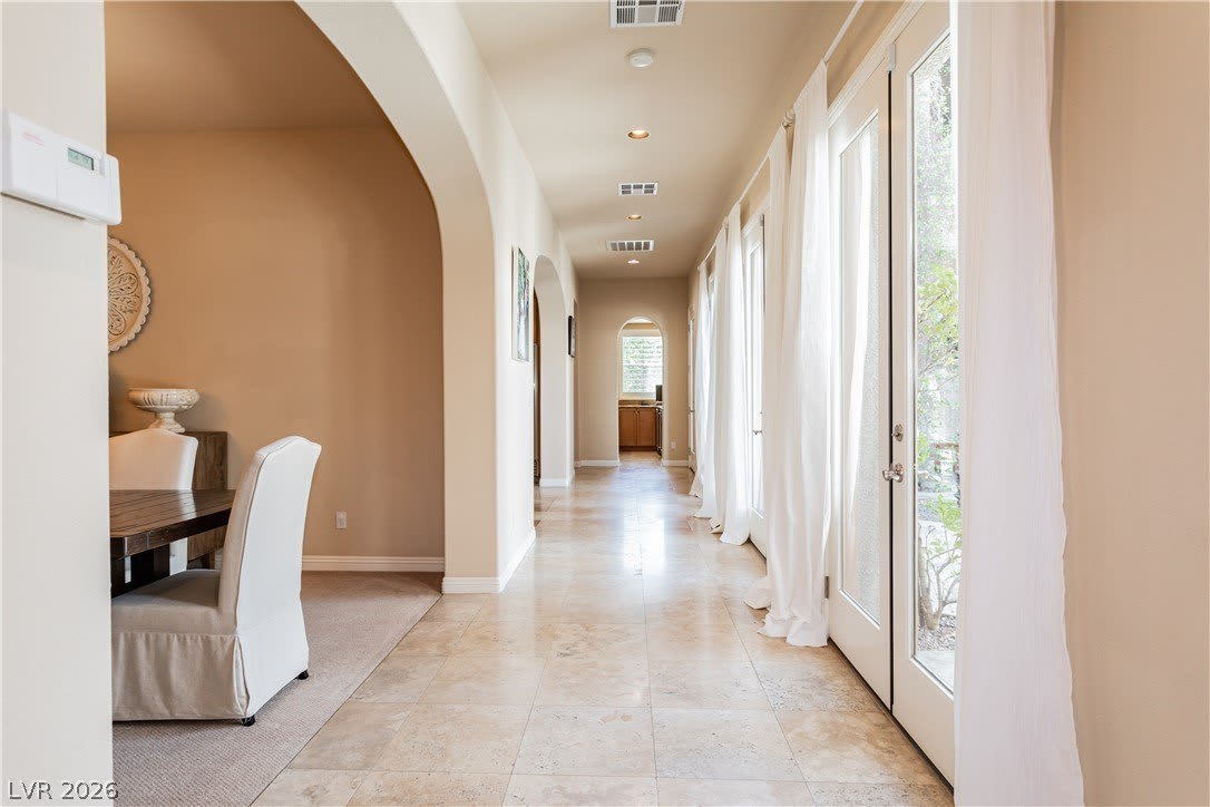 12097 Oakland Hills Drive – photo 5