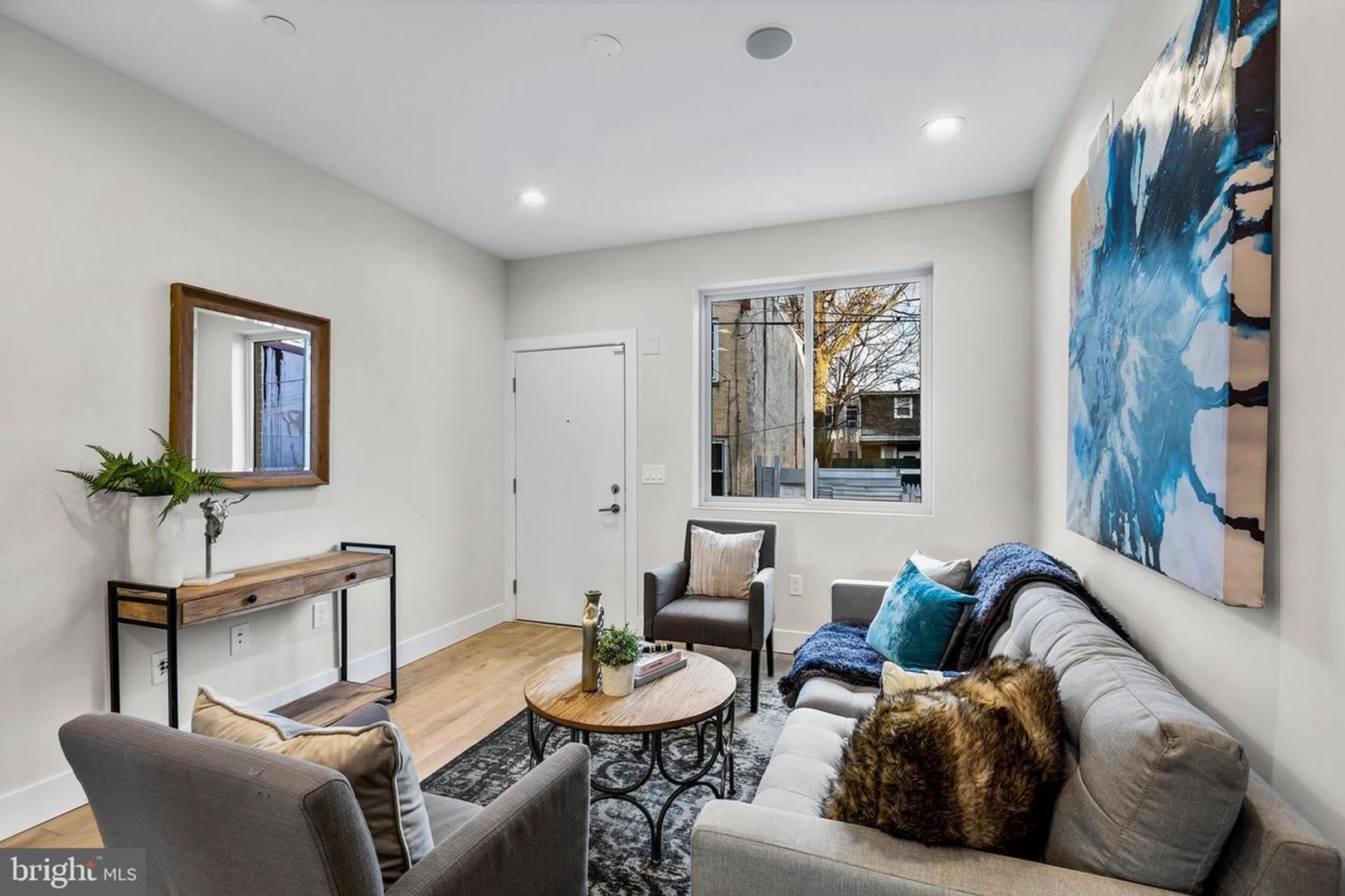 Four Bed West Kensington Townhome – photo 3