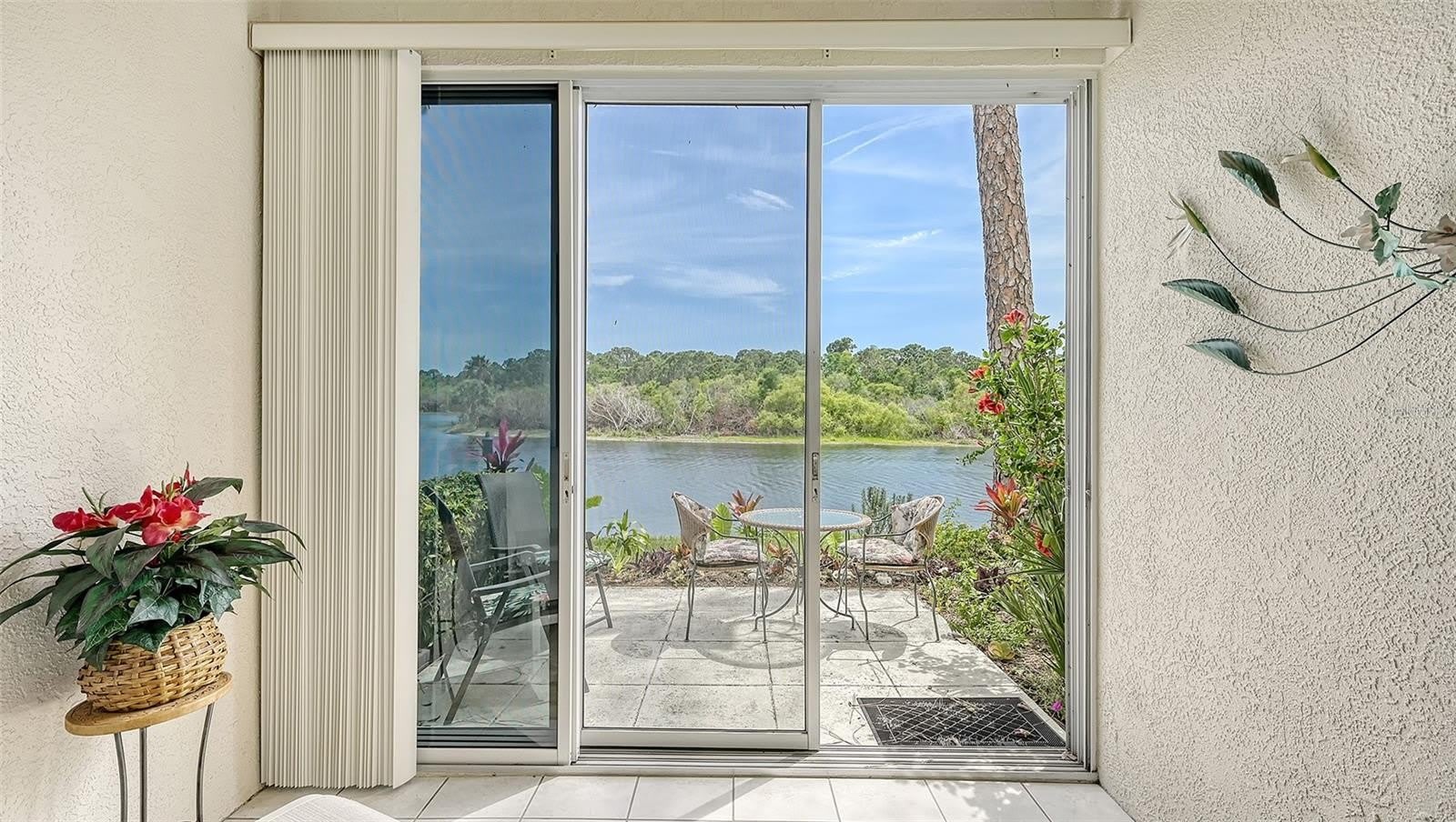 8350 WINGATE Drive – photo 2