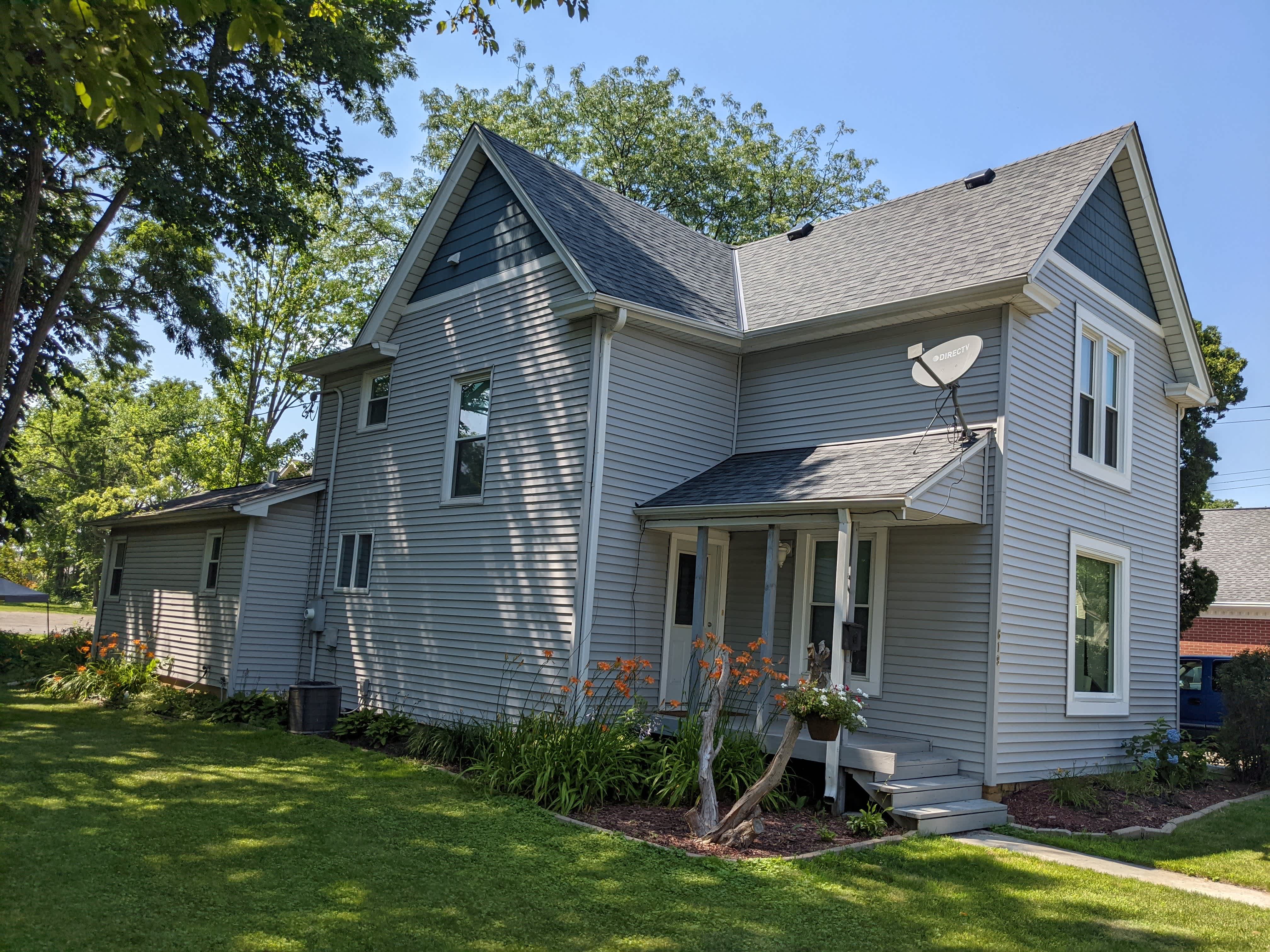 619 4th St – photo 2