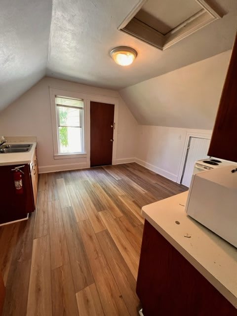 1024 Hayes Avenue – photo 2