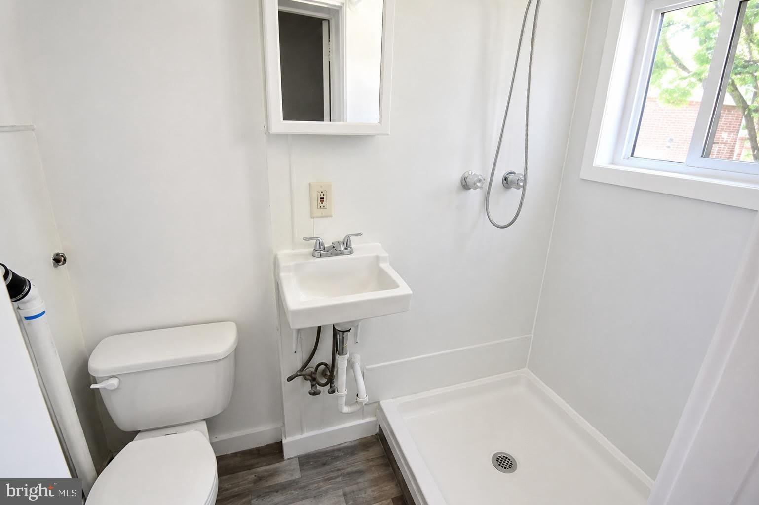 219 WOOD Street – photo 5