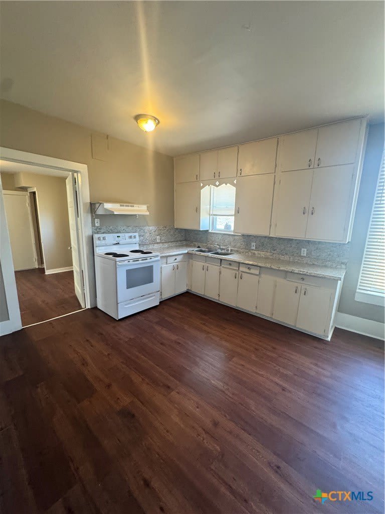 4711 N Main Street – photo 3