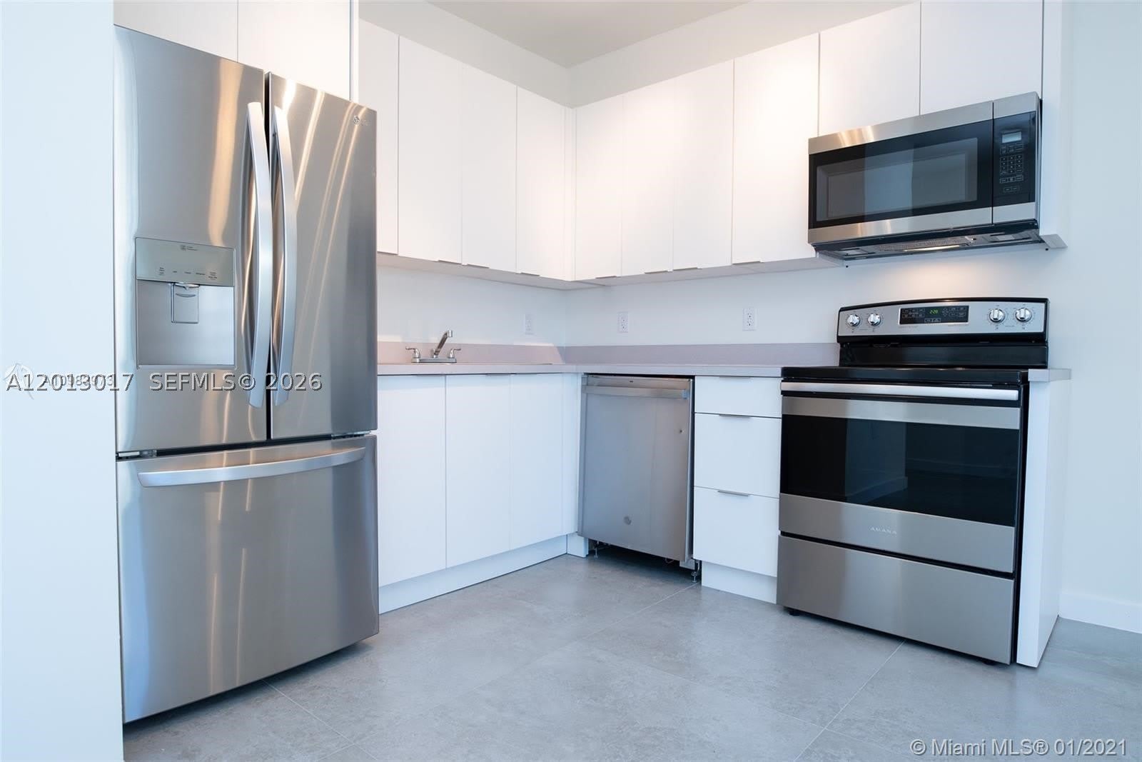 120 NE 71st St – photo 2