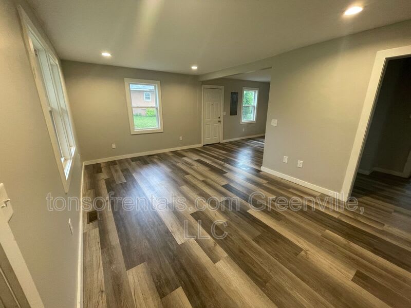 519 Rice Street – photo 3