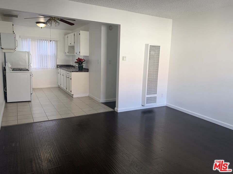 1330 S WILTON Pl – photo 4
