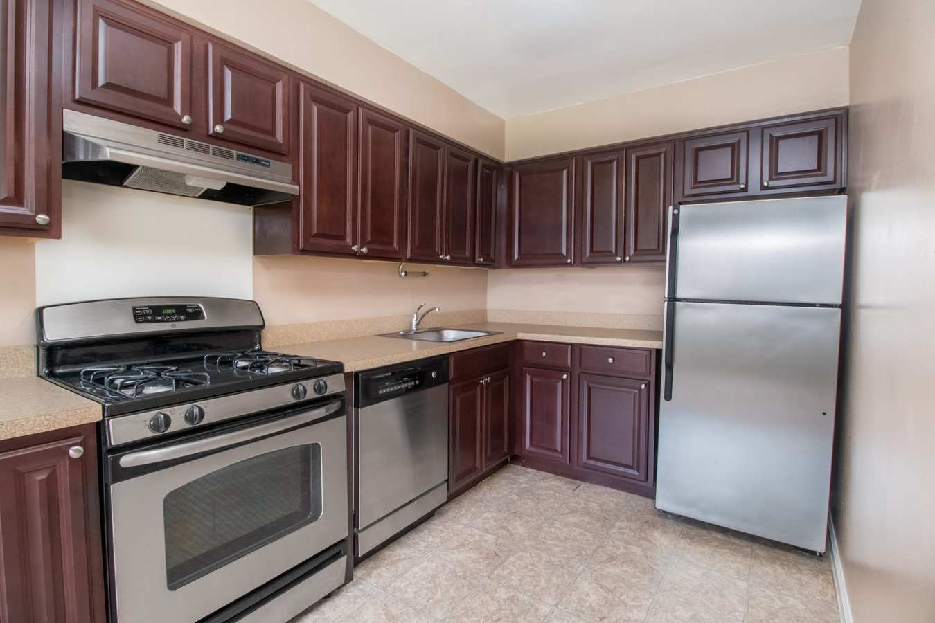 238 Rosemont Avenue – photo 2