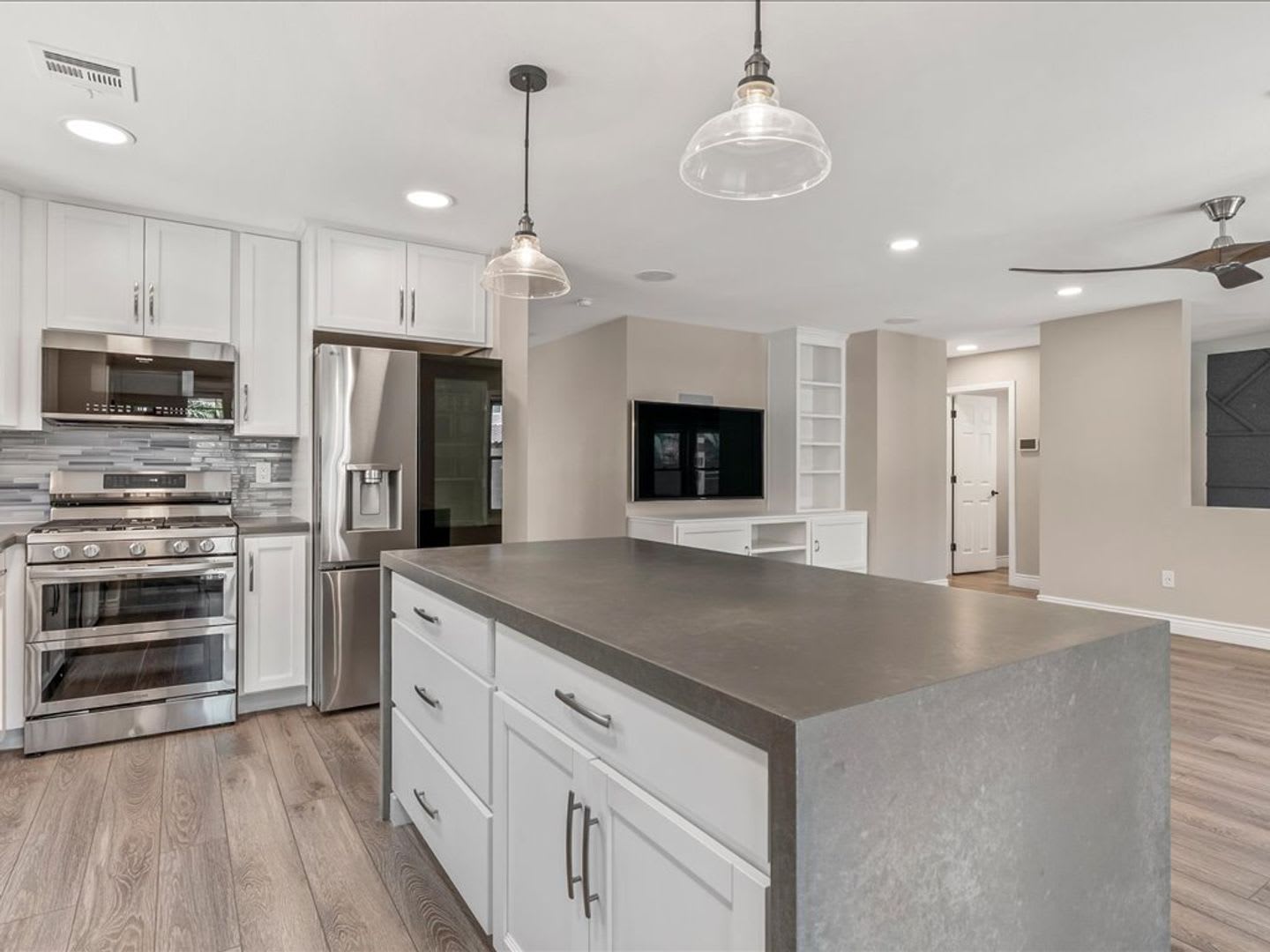 11145 Alora Street – photo 3