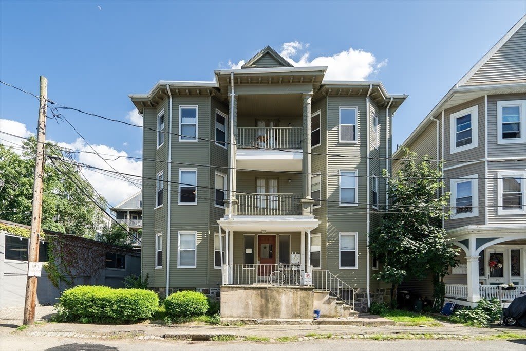 17 E Milton Rd – photo 1