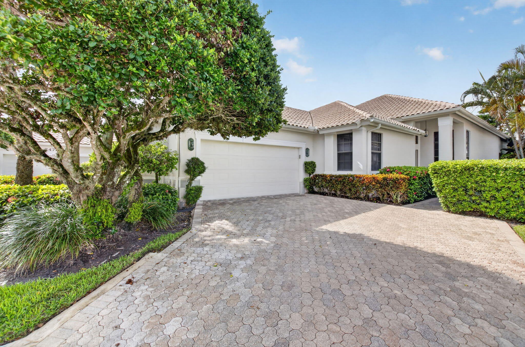 2482 NW 63rd Street – photo 2