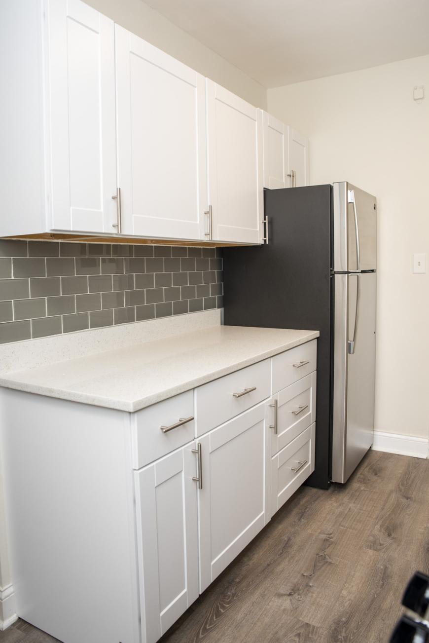 1251 W Henderson – photo 2