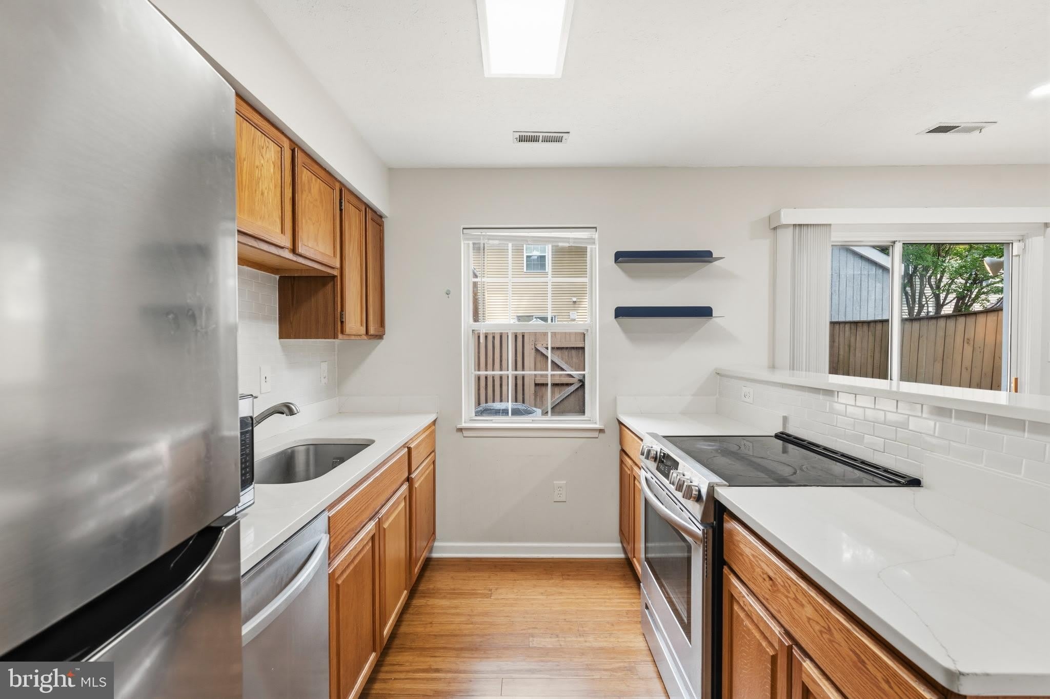 15711 Ambiance Drive – photo 2