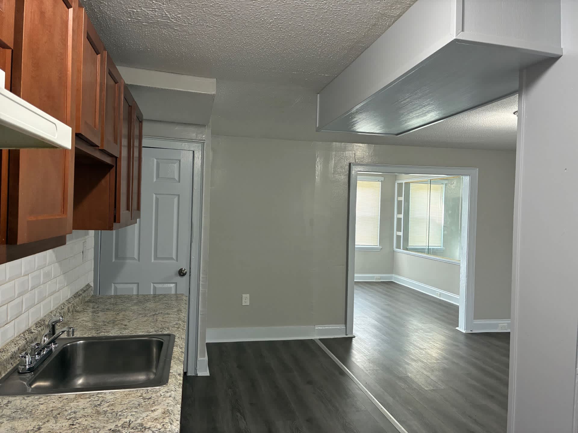 2942 N Constitution Rd – photo 3