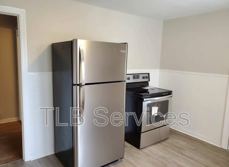 1310 Pittston Avenue – photo 2