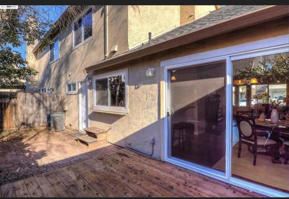 2118 Alexander Way – photo 3