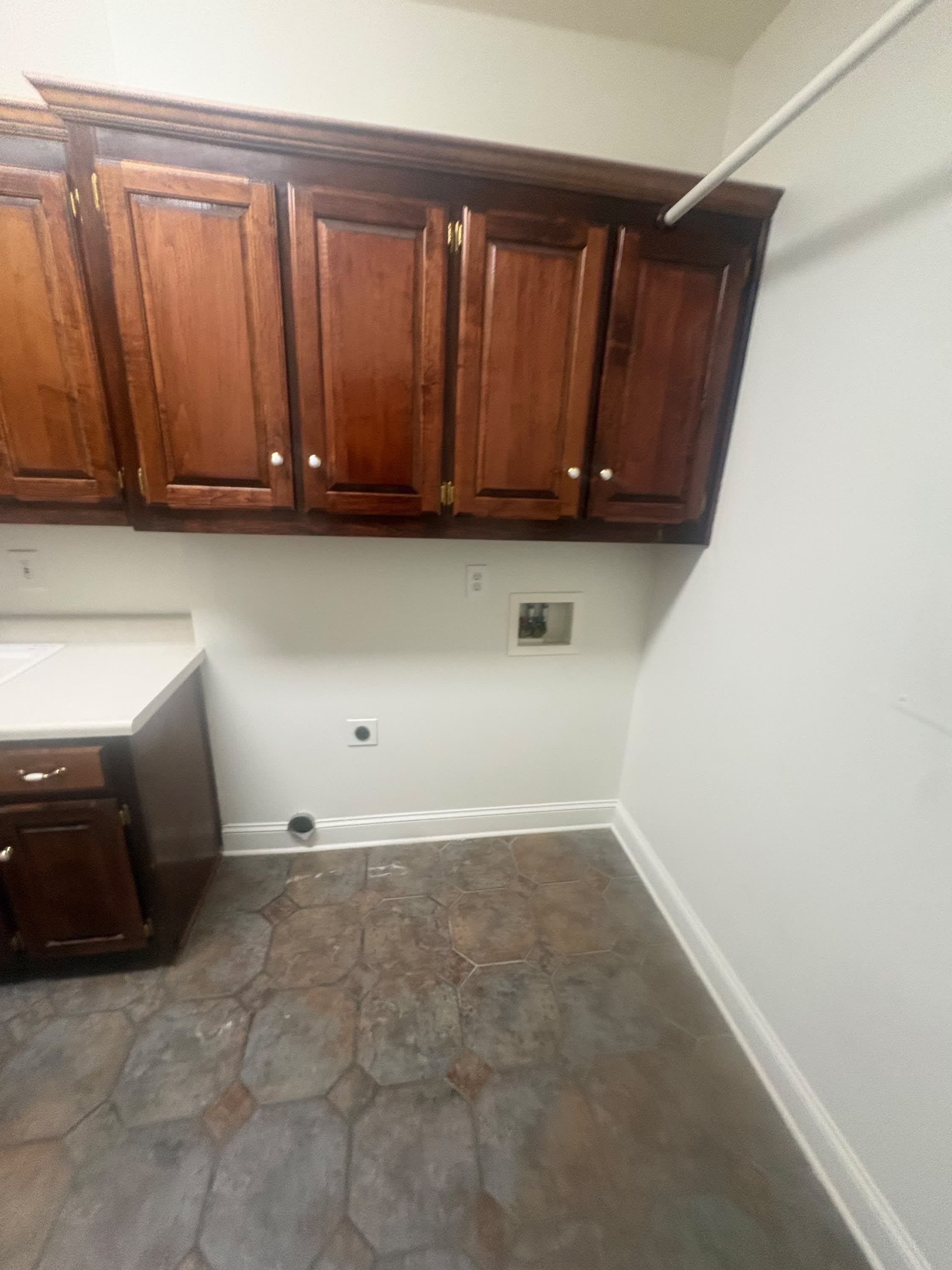 860 Streamside Drive – photo 4