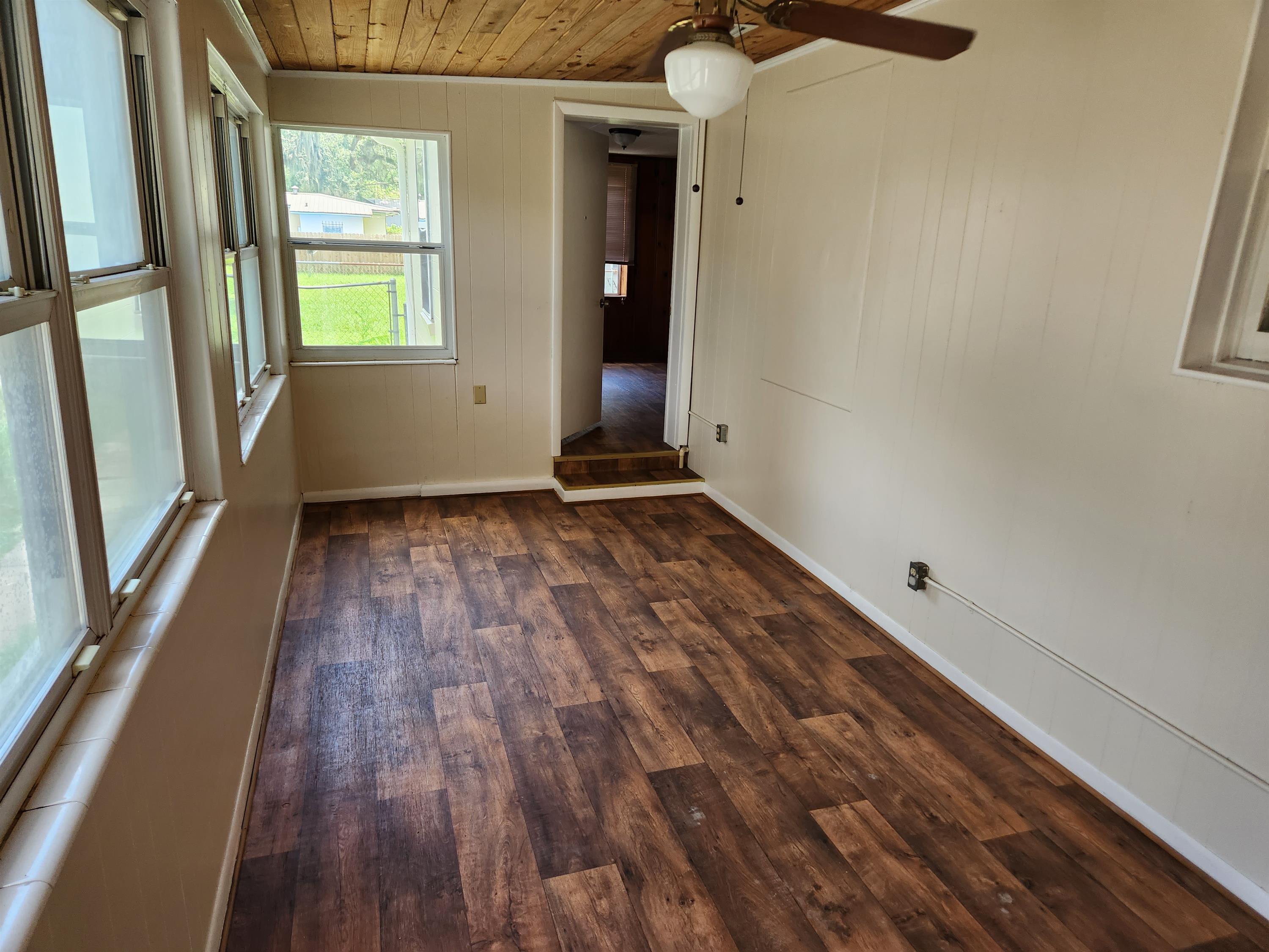 2924 Hampton Street – photo 4