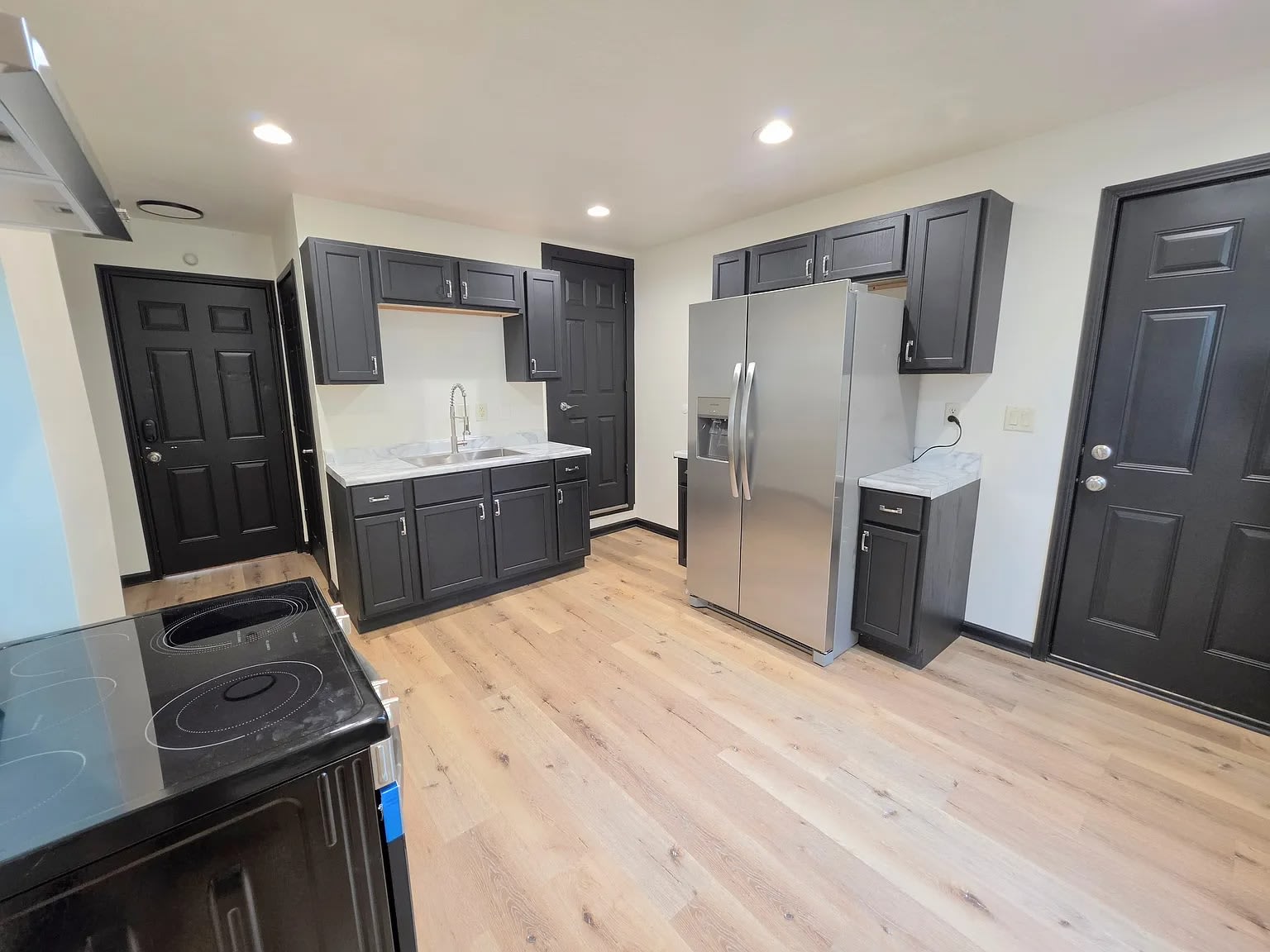 313 Greenwood Avenue – photo 5