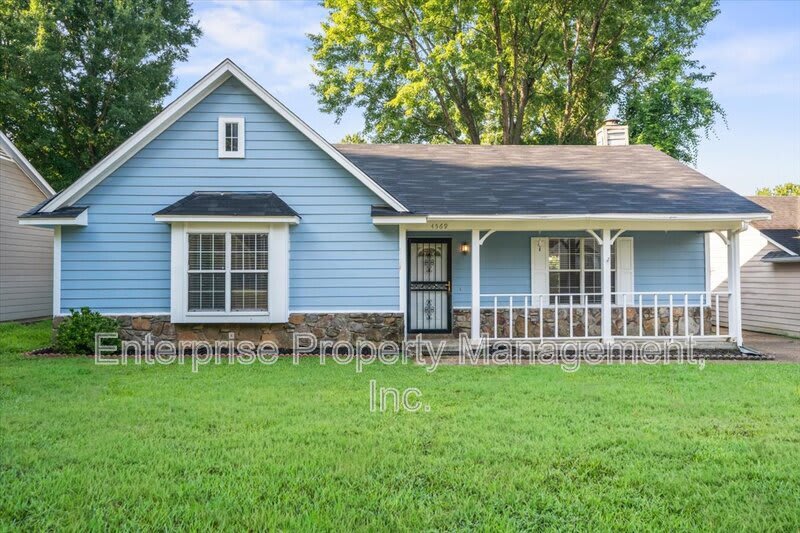 4569 Columbia Woods Ln – photo 2