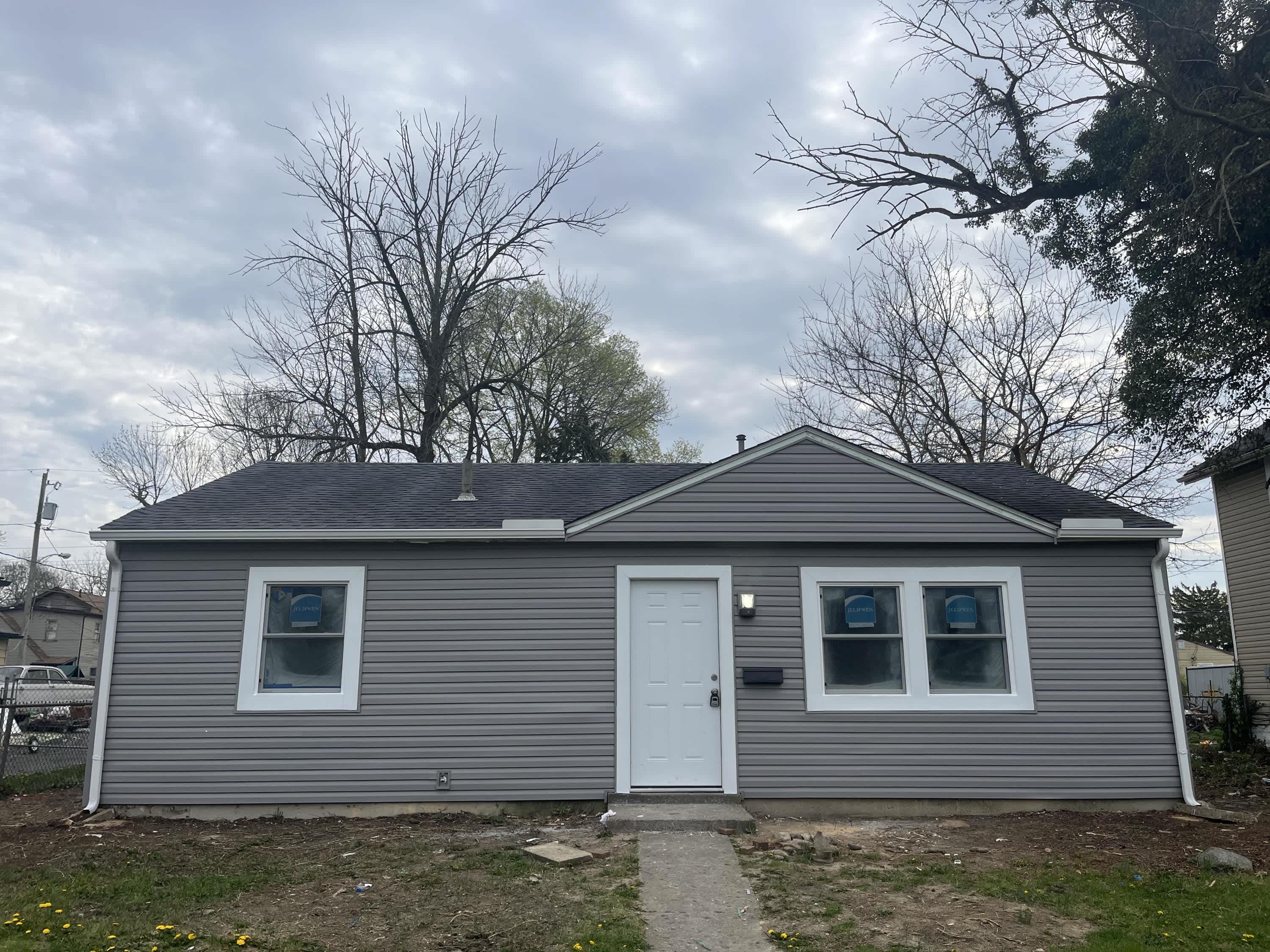 420 South Wheatland Avenue – photo 1