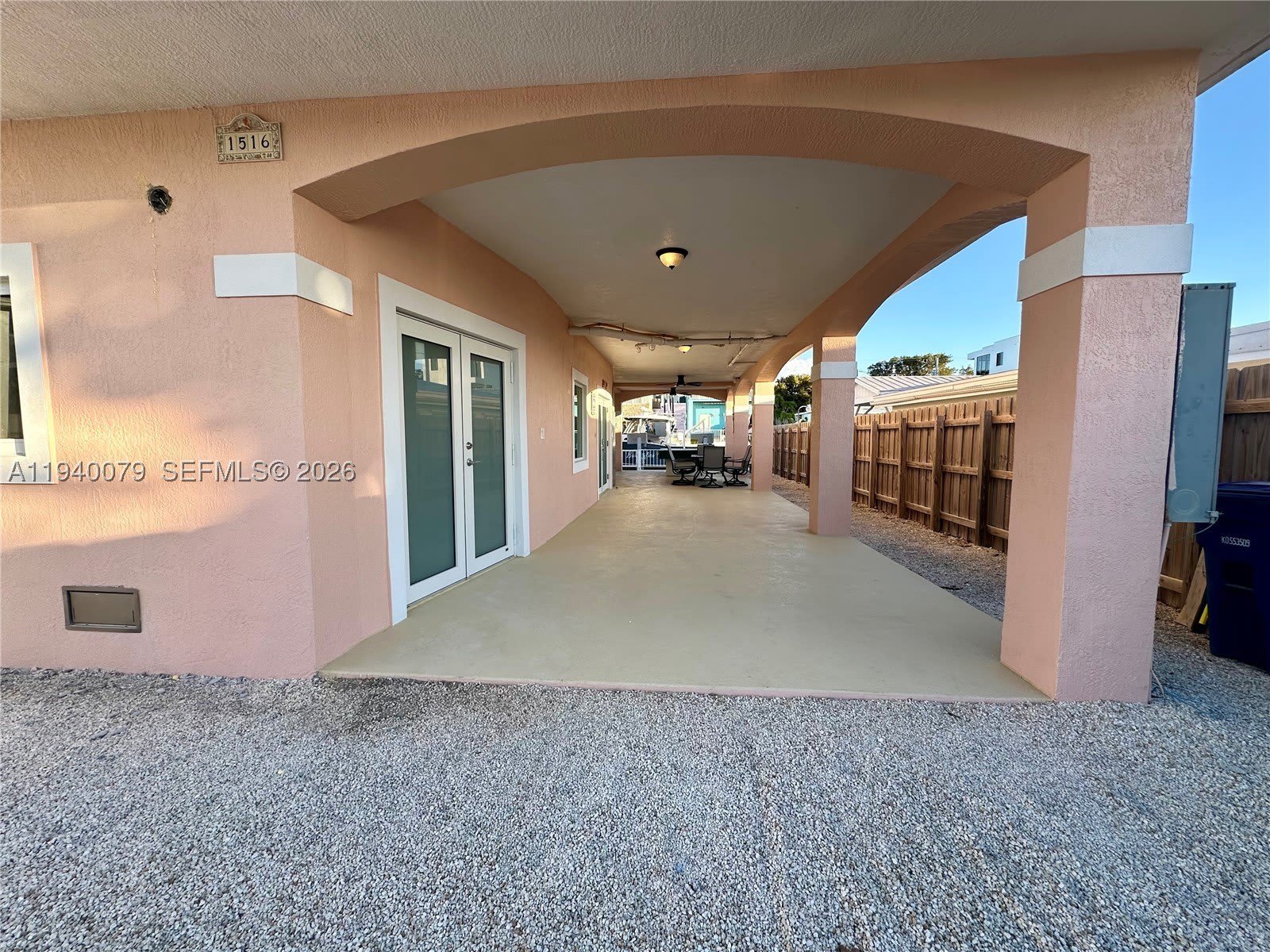1516 Aqueduct Ln – photo 3