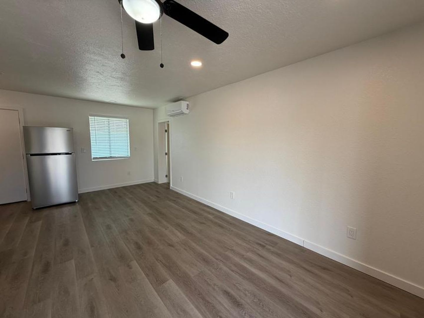 2 Bed 1 Bath Remodeled Unit in North Phoenix – photo 5