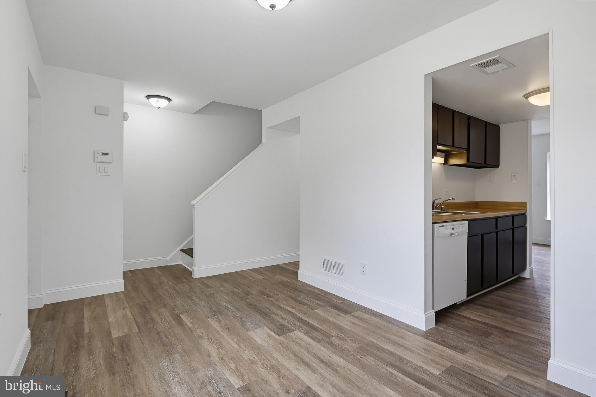 8769 Hayshed Lane – photo 5