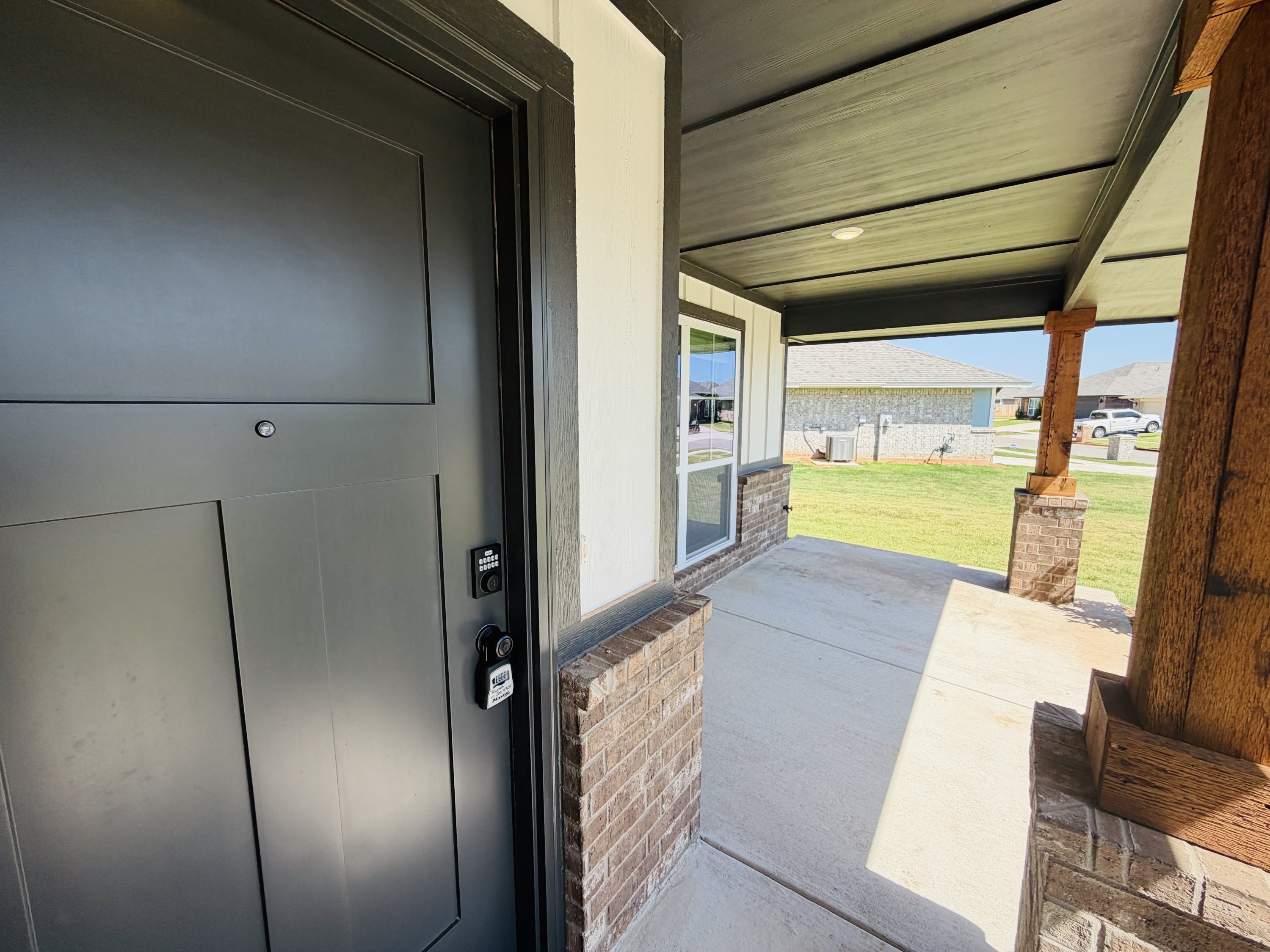 18221 Austin Court – photo 2