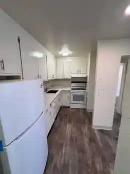 532 Bancroft – photo 4