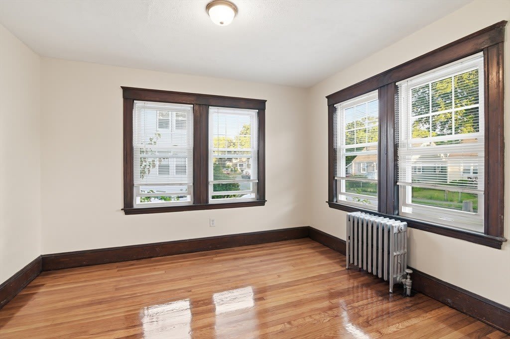 60 Raycroft Street – photo 4