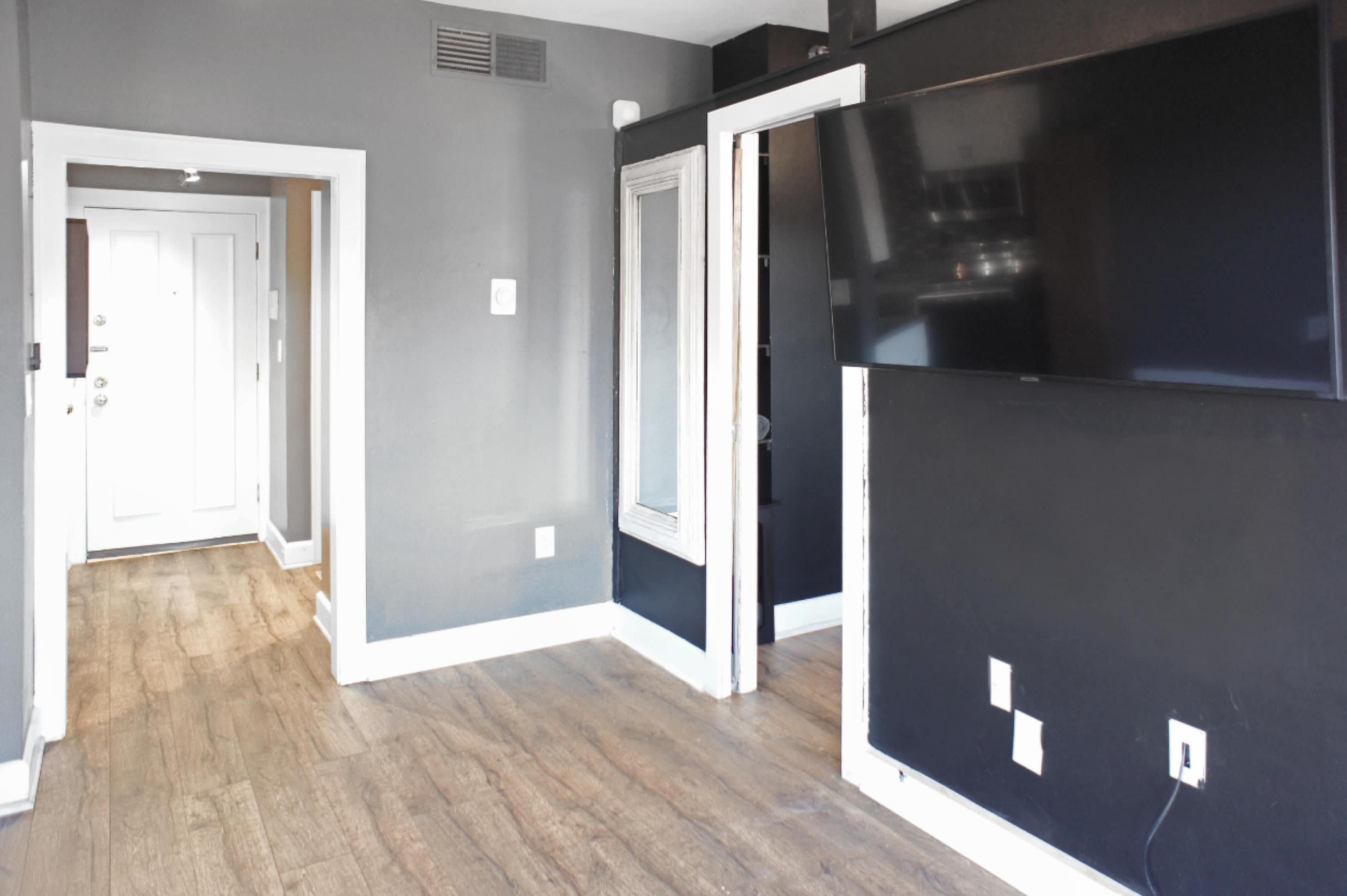 230 East 9th Street – photo 5