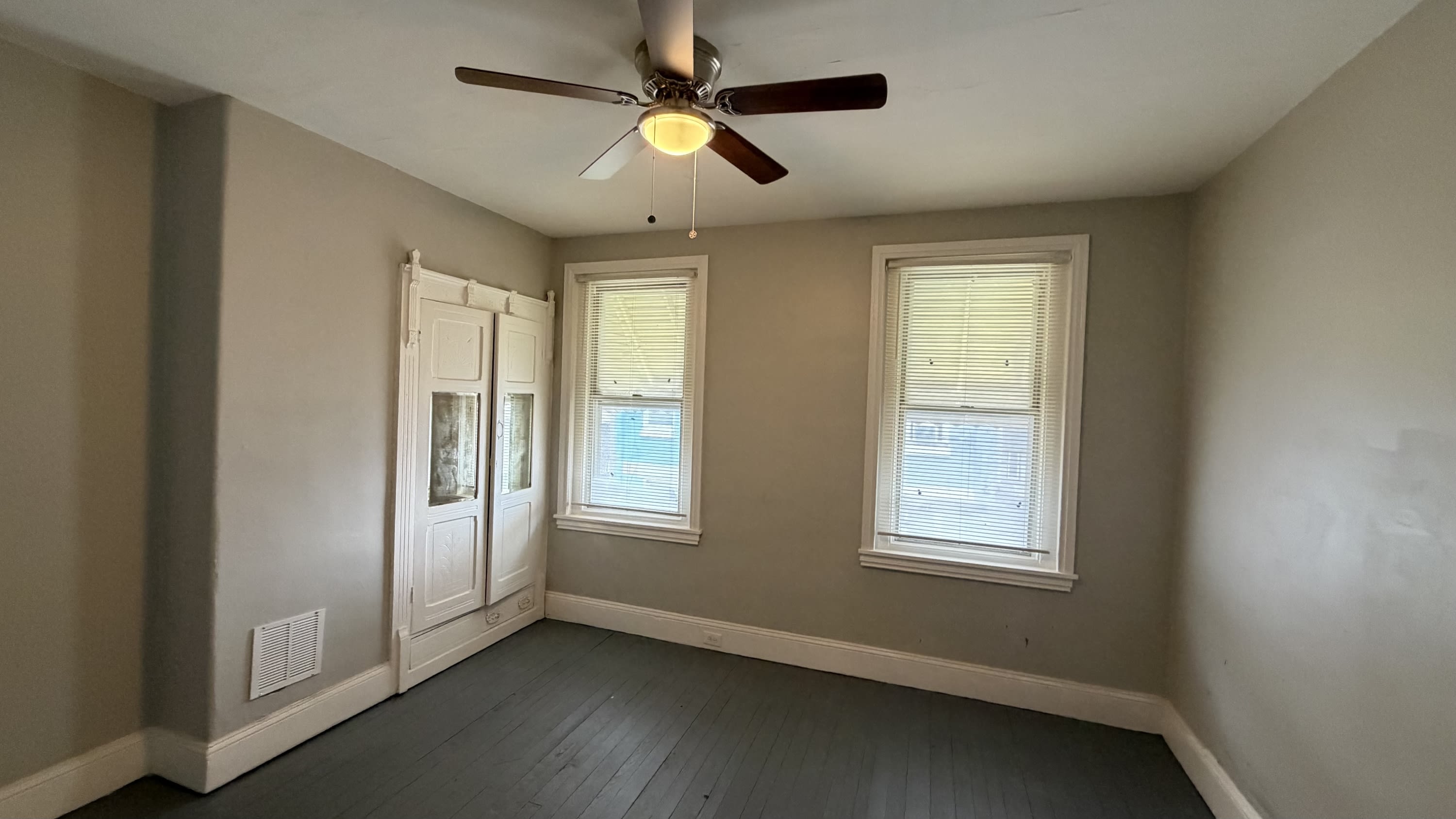 2554 North Bouvier Street – photo 4
