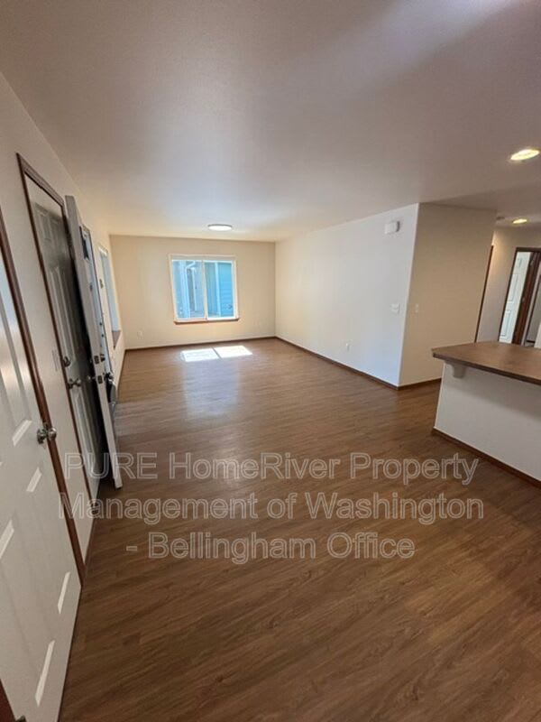 422 Oak Hill Ln – photo 5