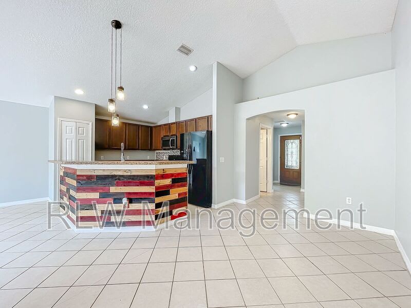 25920 Eufaula Way – photo 4