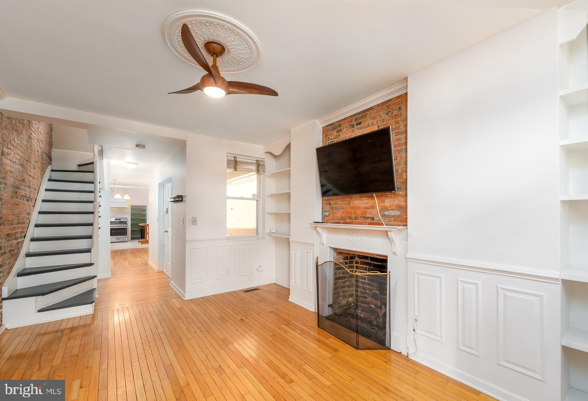 306 S WASHINGTON Street – photo 3