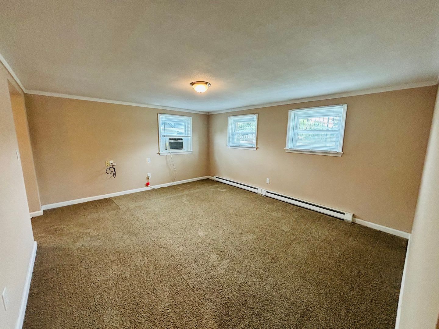 2 Bedroom 1 Bath Duplex – photo 3