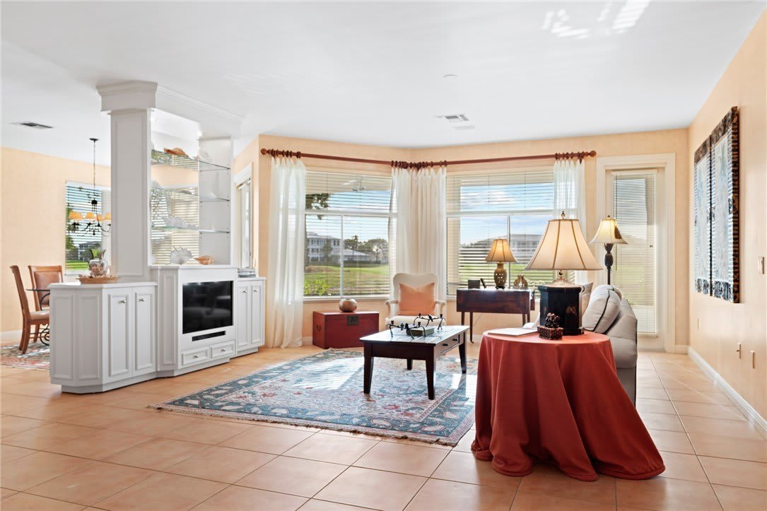 4781 S Newport Island Drive – photo 4