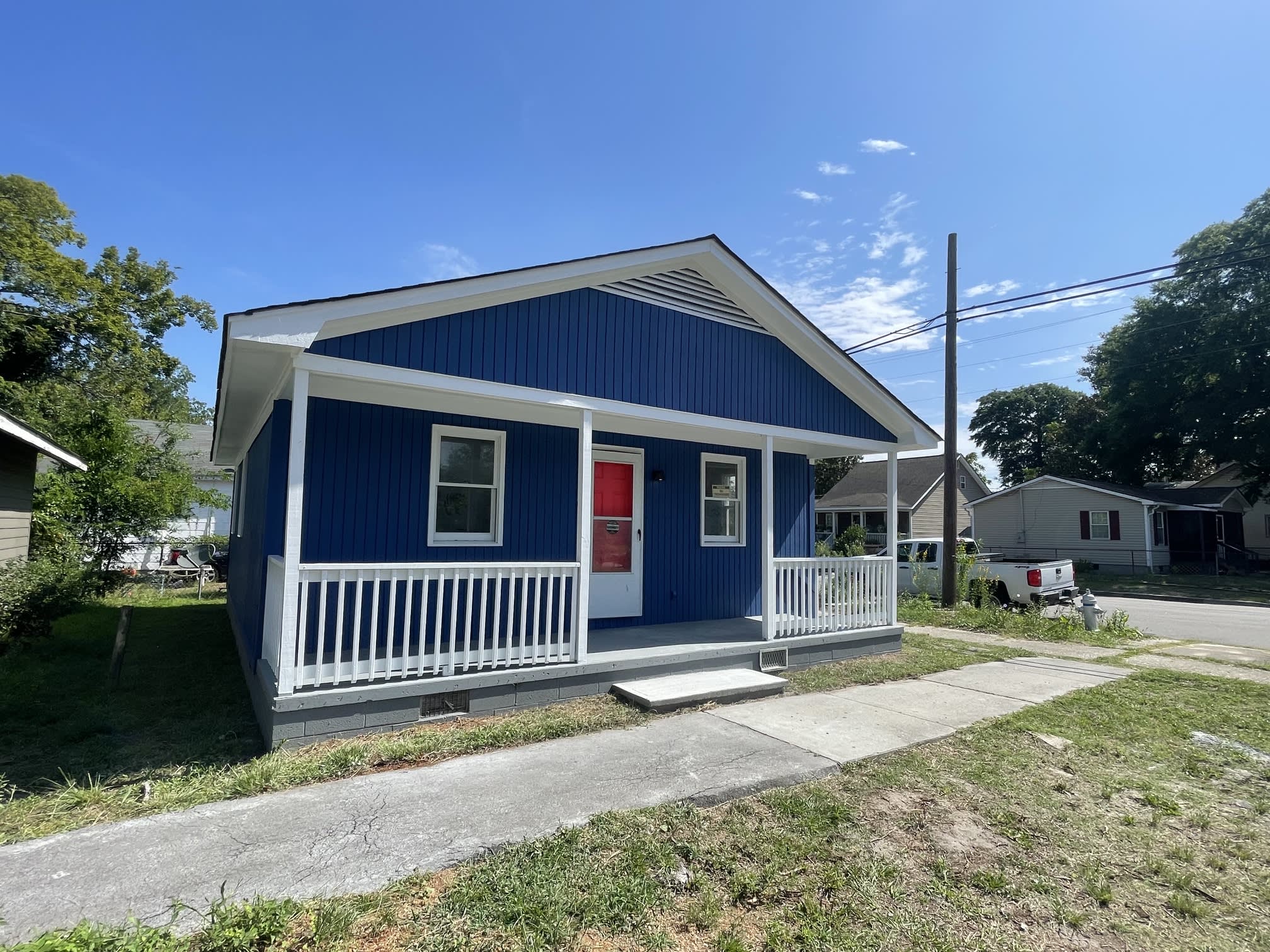 521 Swann Street – photo 3