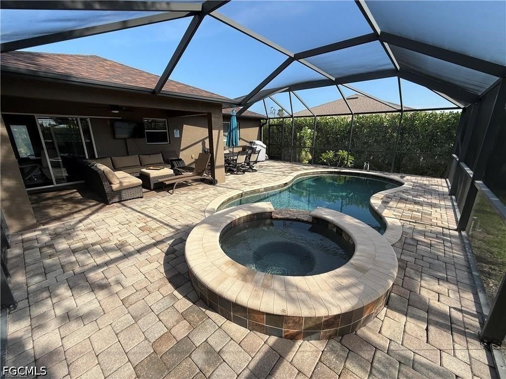 3005 SW 8th Place – photo 4