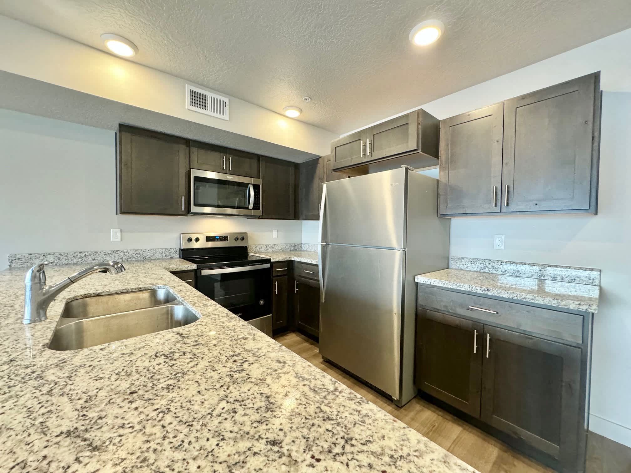 Millcreek Cove Apartments – photo 3