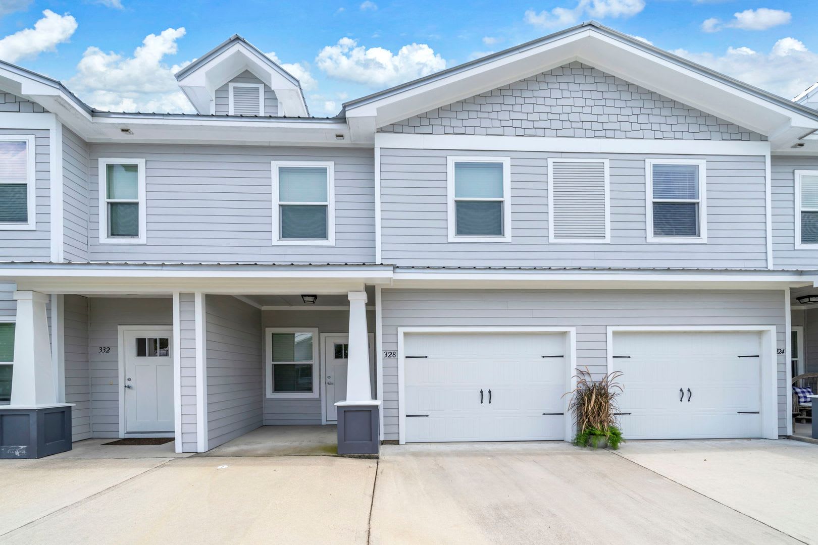 328 Date Palm Lane – photo 2