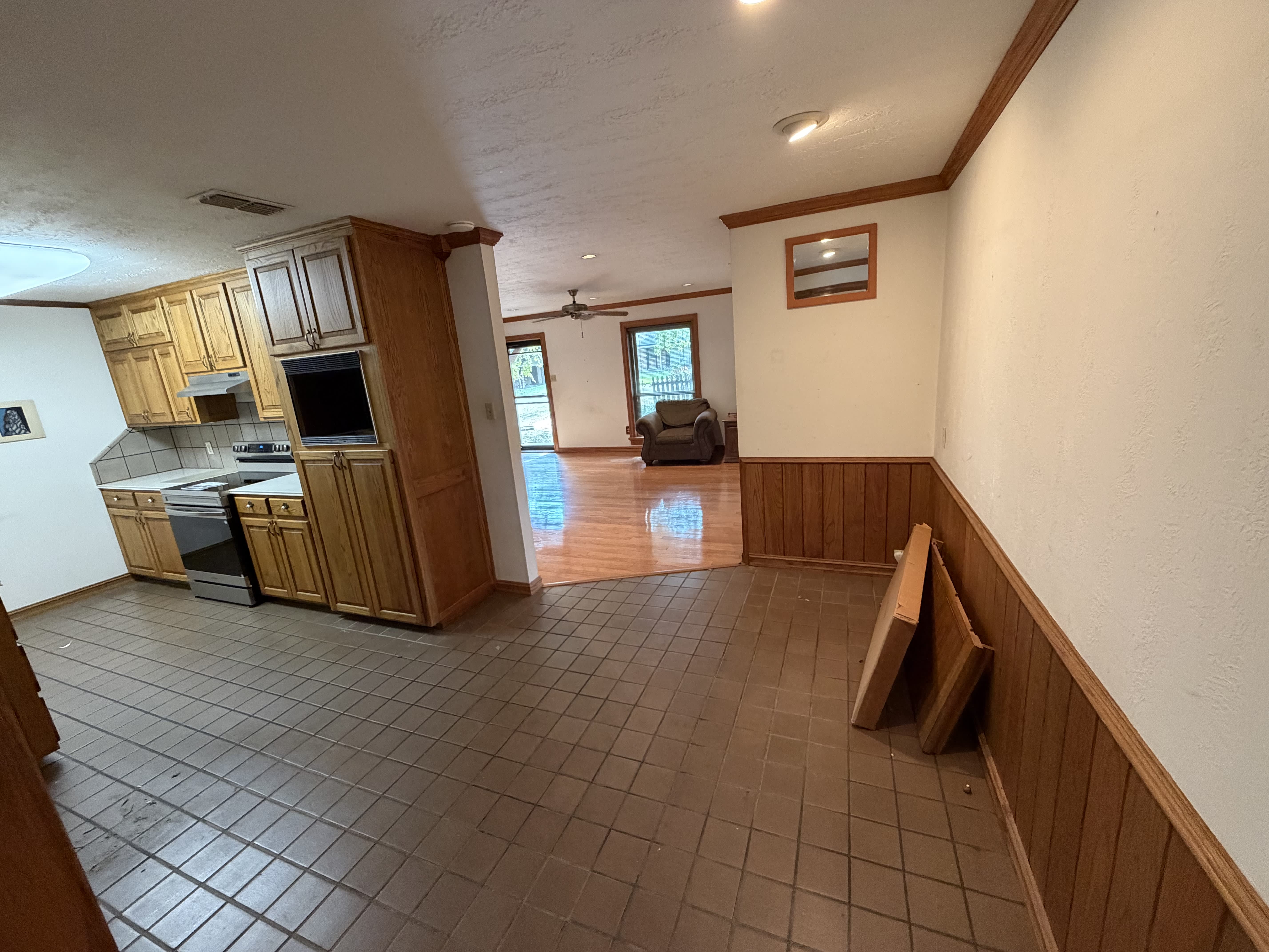 604 Milligan Dr – photo 5