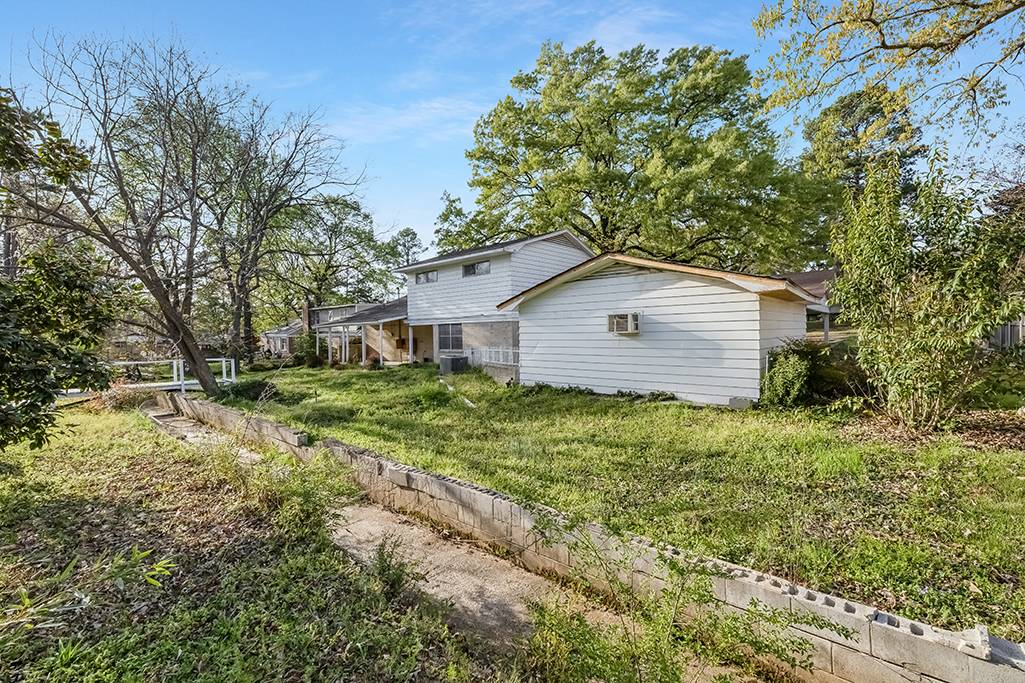 2305 Cherry Hill Rd – photo 2