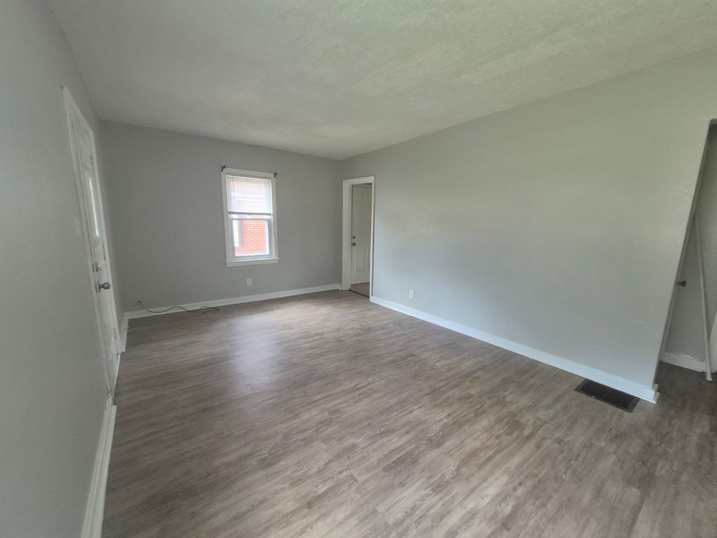Cozy 3 bedroom house! – photo 2
