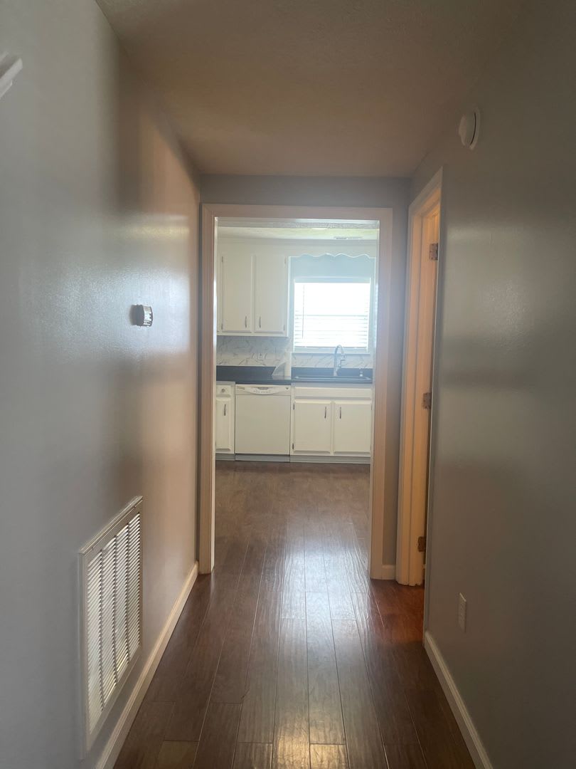 18 Harrogate Lane – photo 3