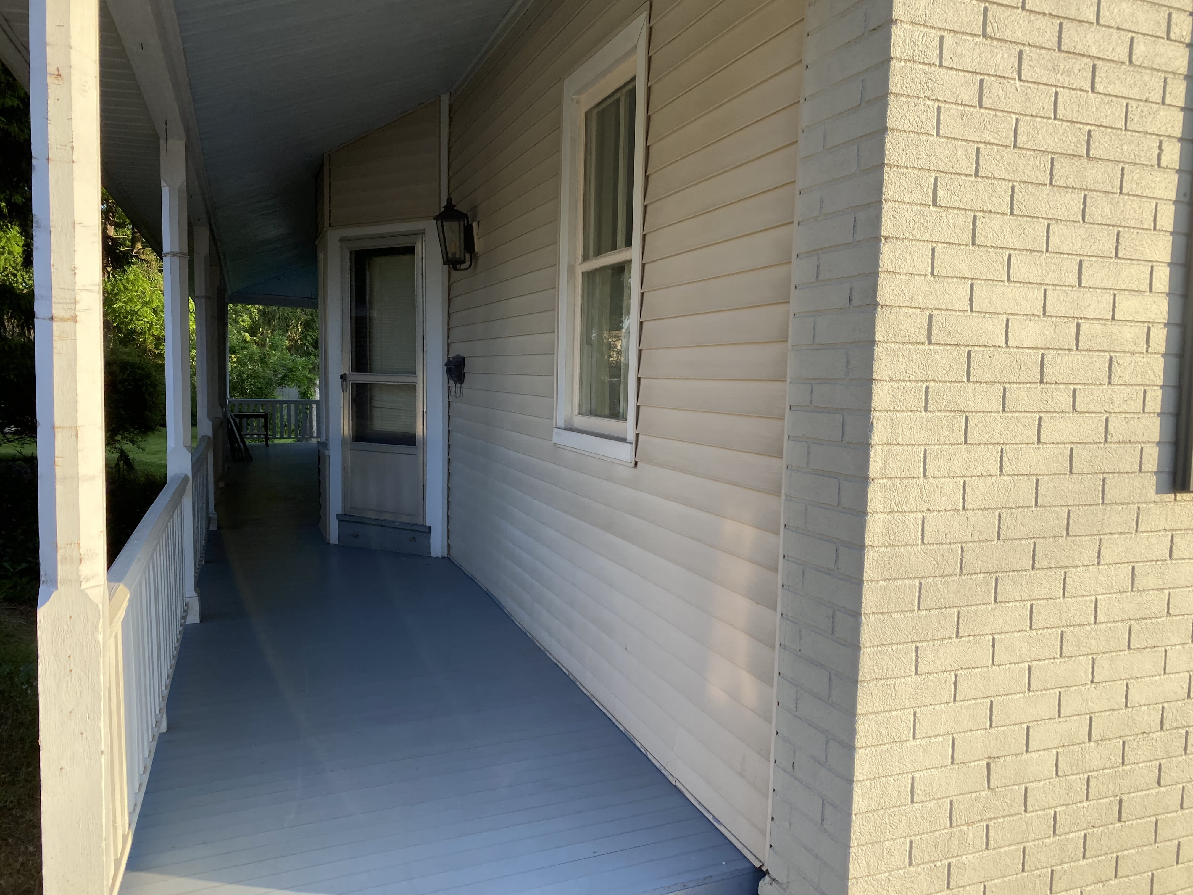 210 W Main St – photo 4