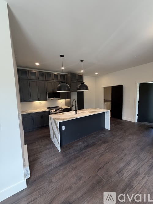 112 Burt Street – photo 5