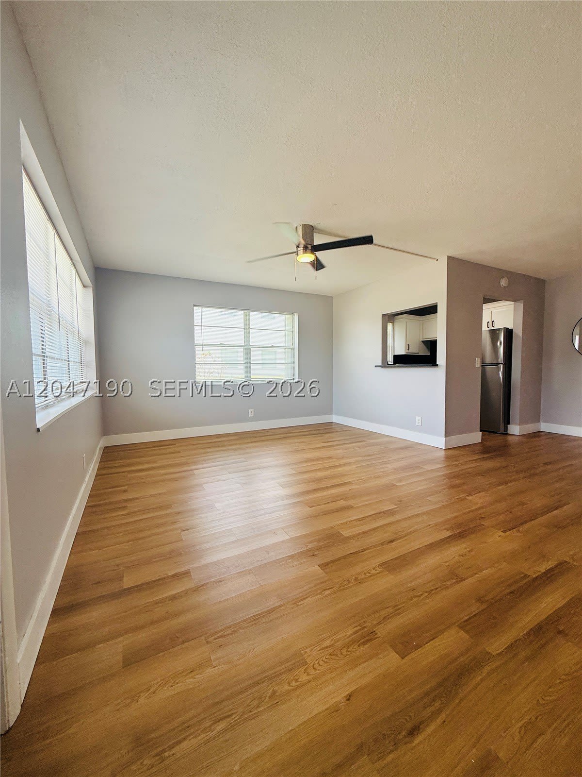 21 Windsor B – photo 1